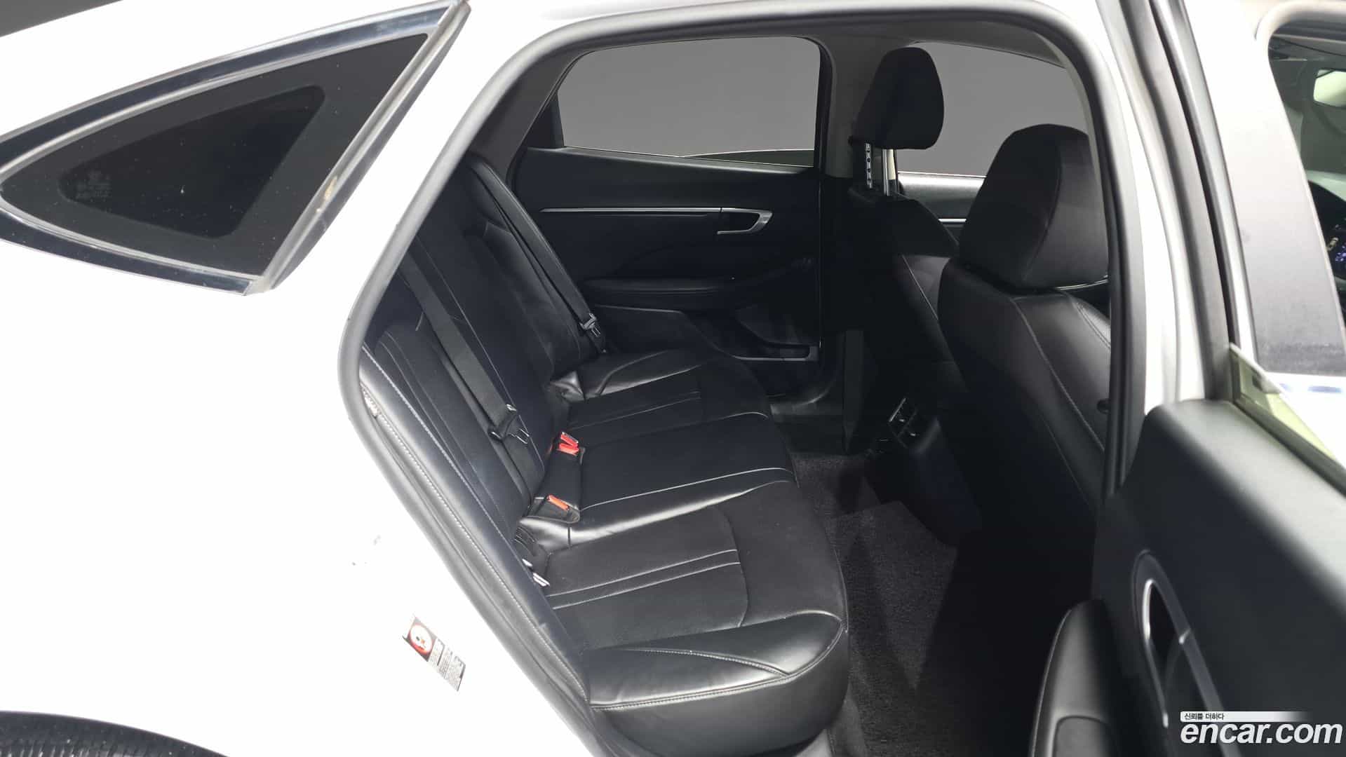 Sonata Hyundai 2022.1-OPTION-016