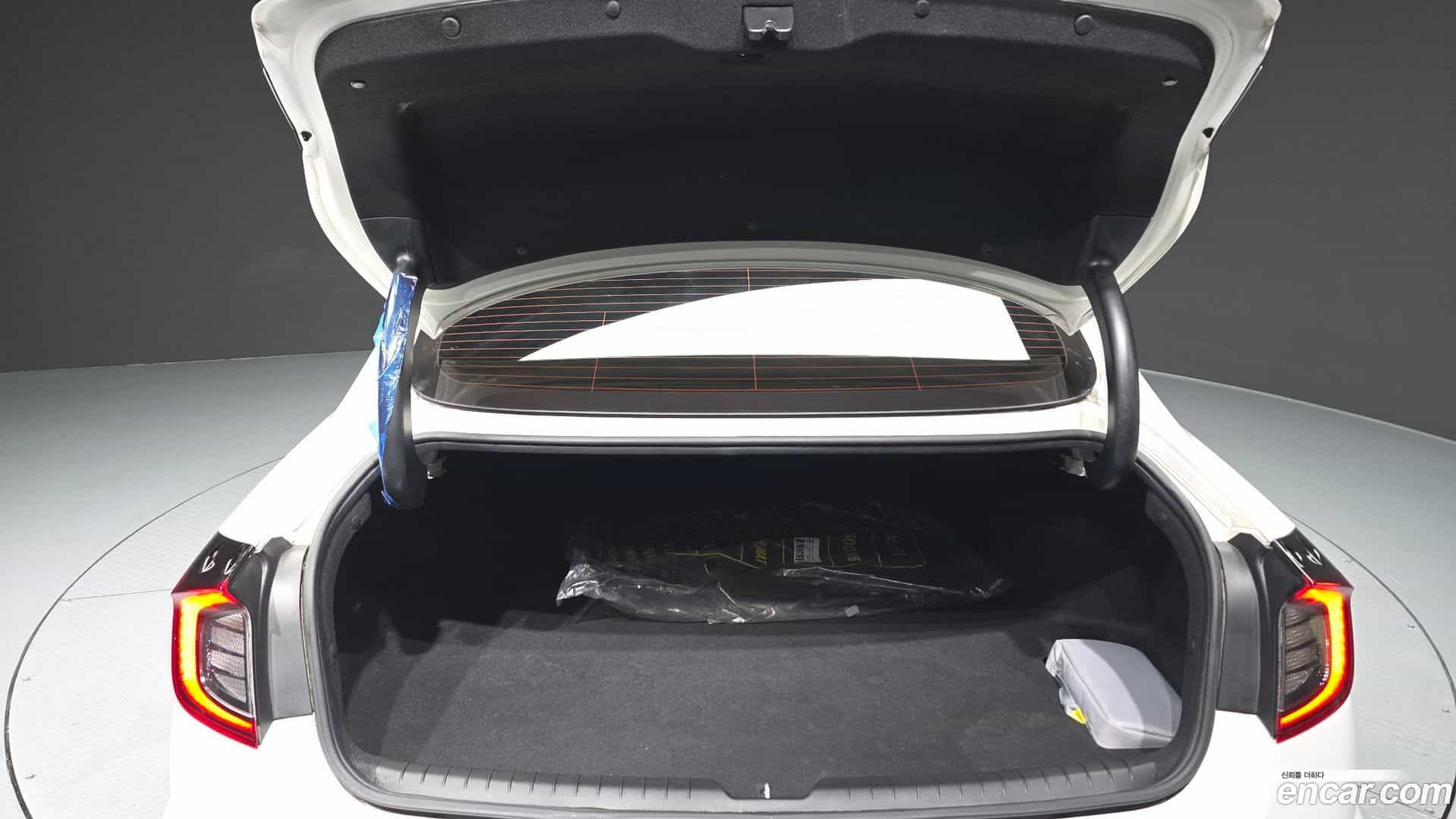 Sonata Hyundai 2022.1-OPTION-024