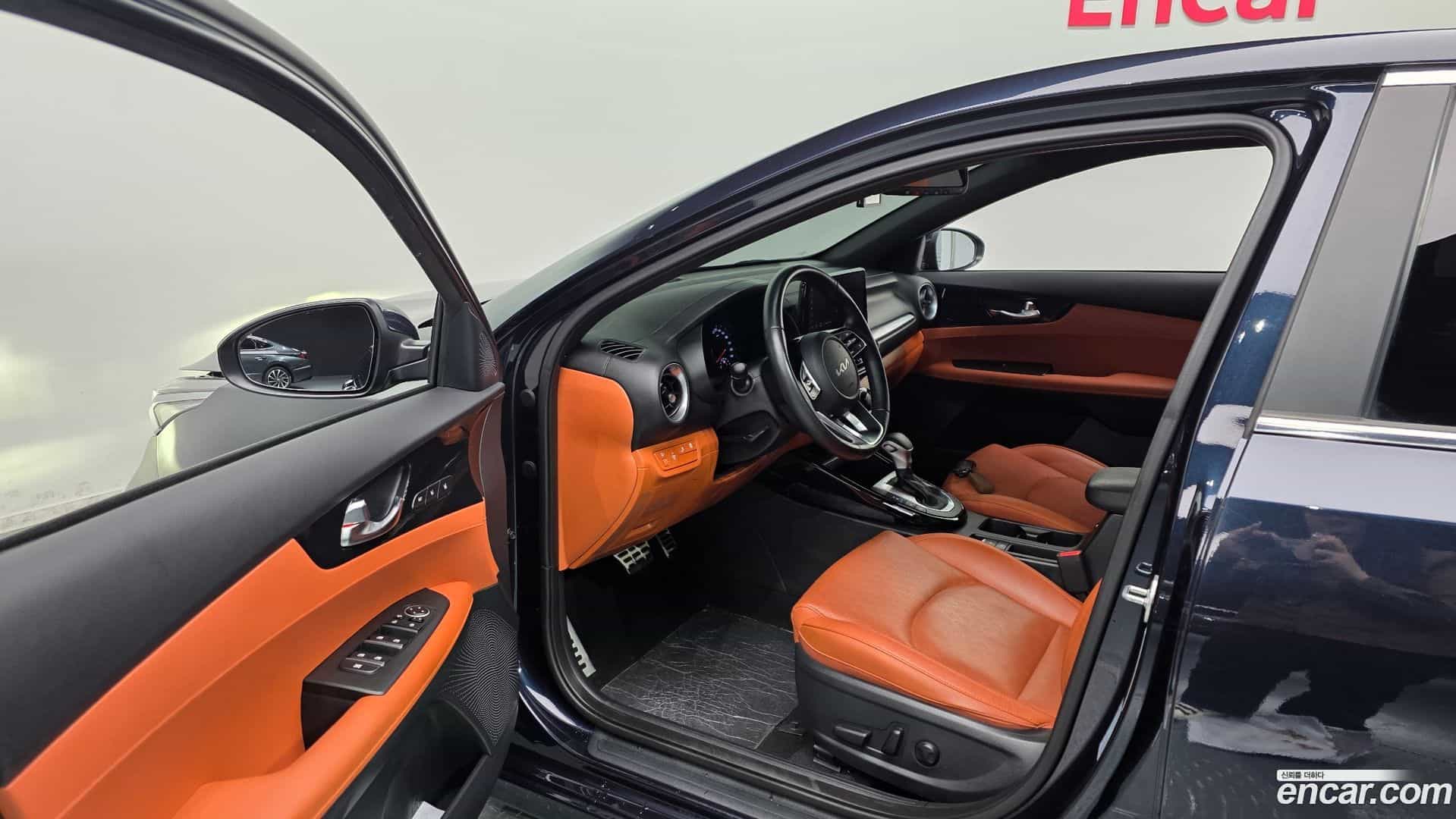 K3 Kia 2022.11-INNER-010