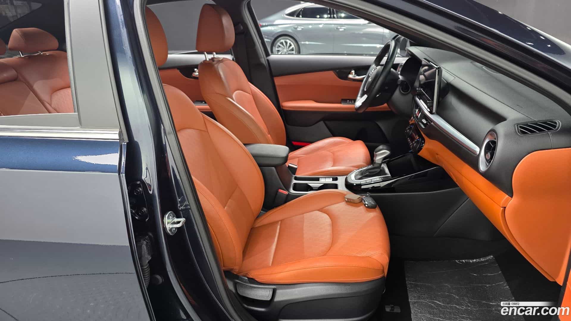 K3 Kia 2022.11-INNER-036