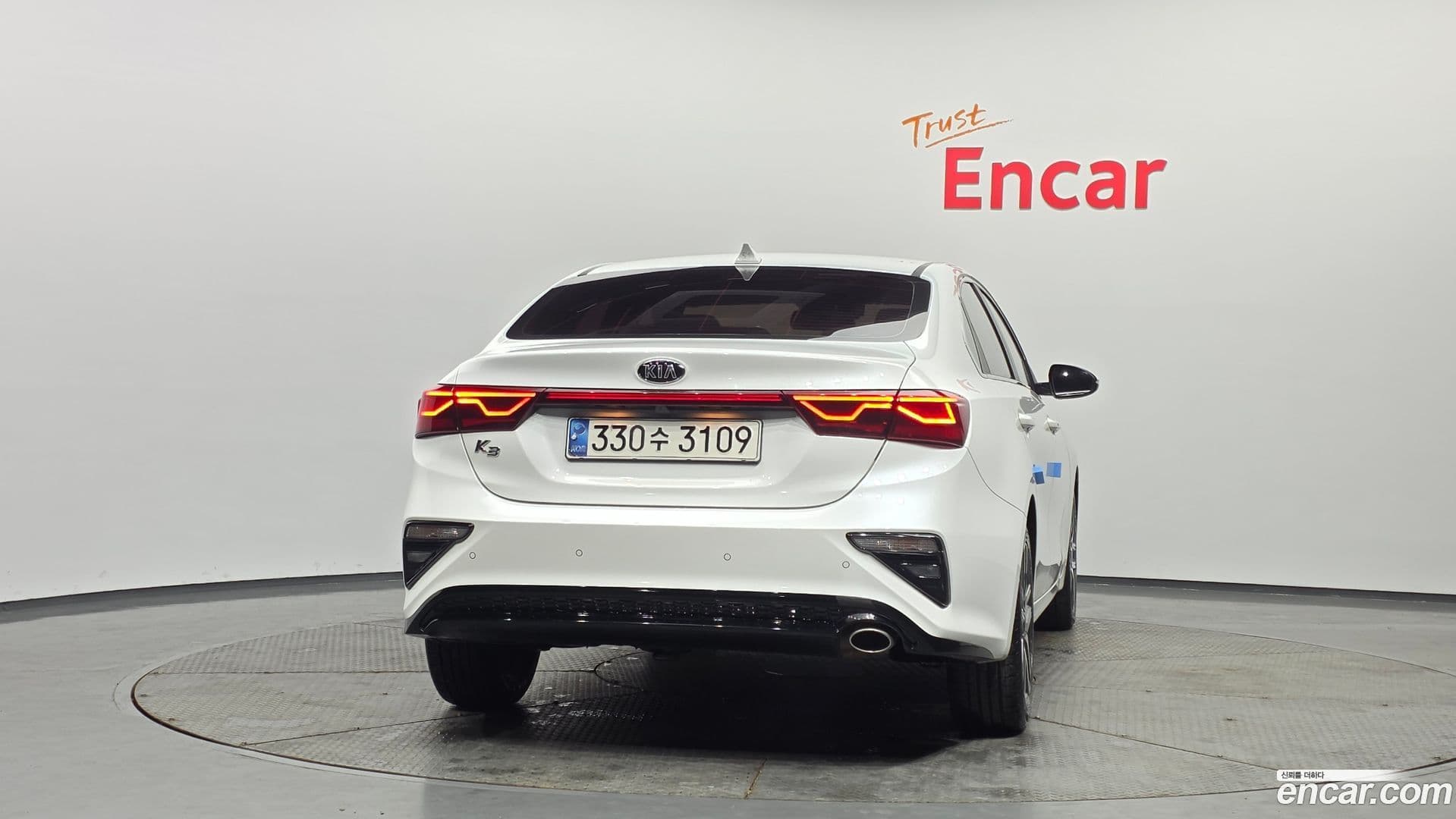 Main__Slider__Photo:K3 Kia 2020.10-3
