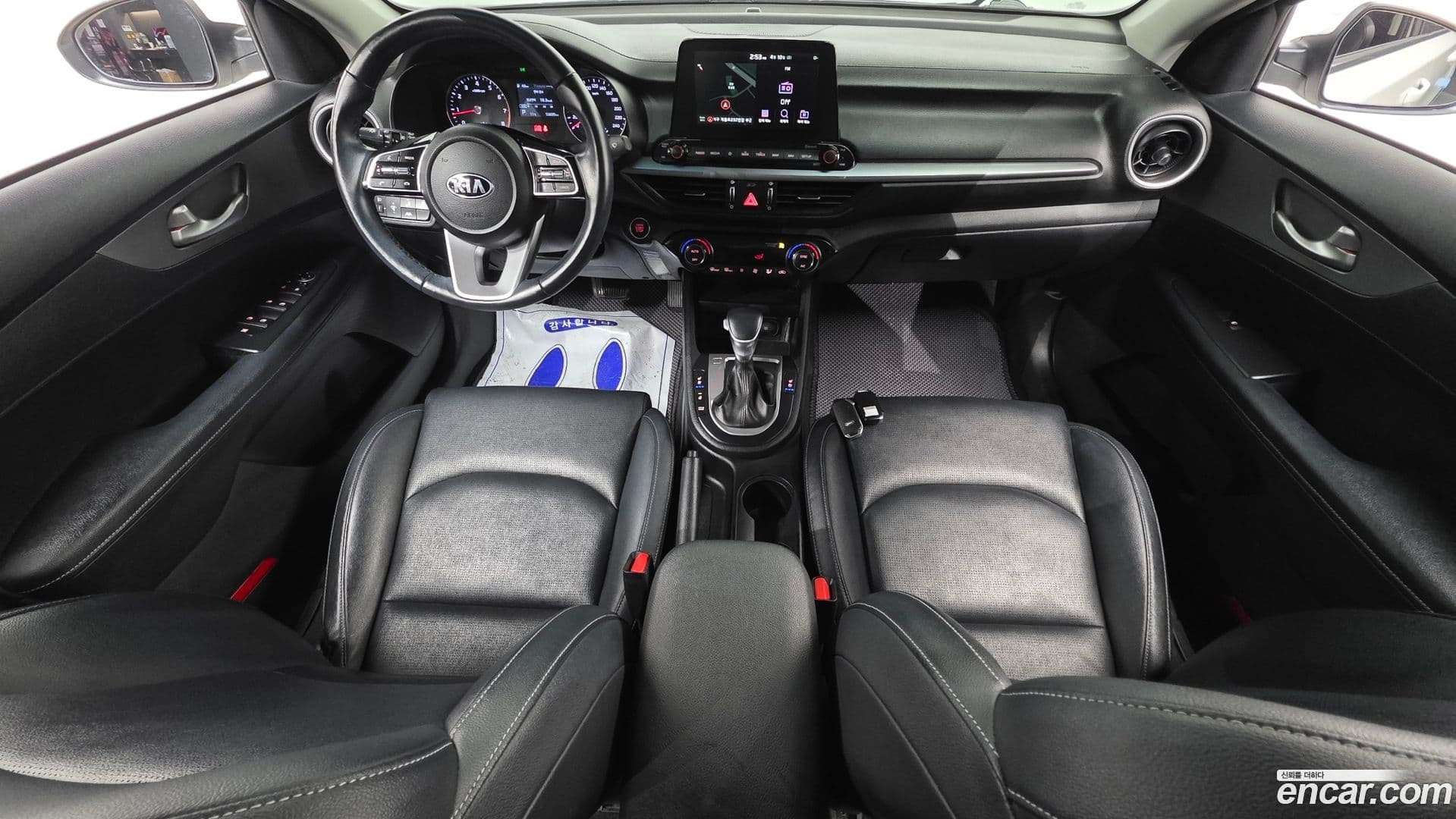 Main__Slider__Photo:K3 Kia 2020.10-6