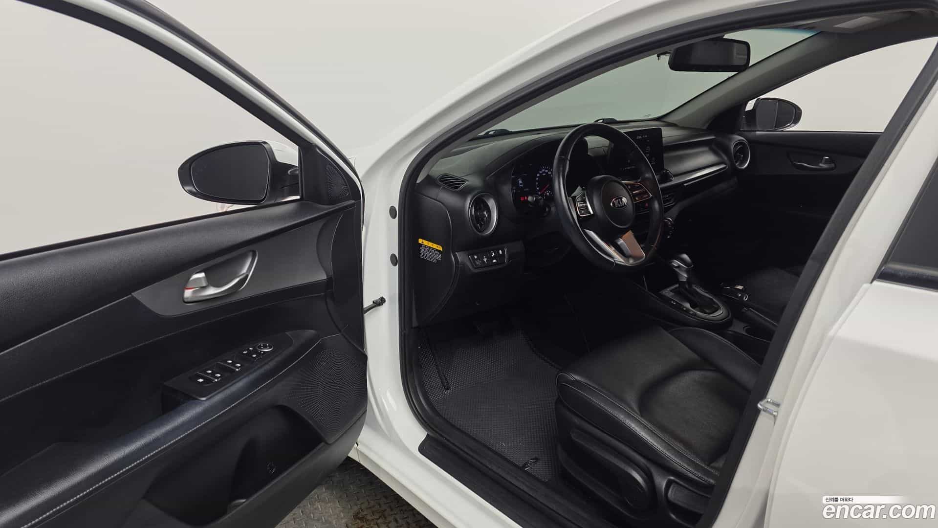 K3 Kia 2020.10-INNER-010
