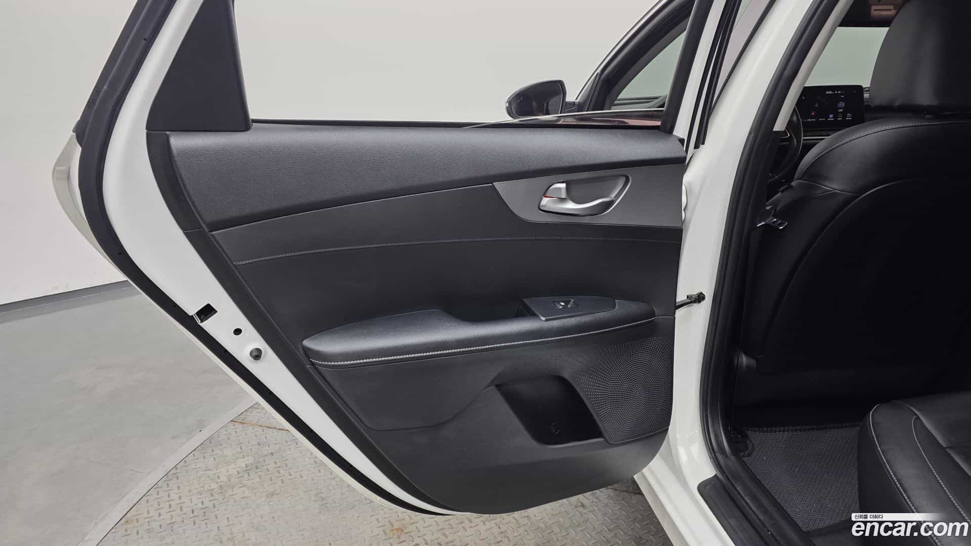 K3 Kia 2020.10-INNER-035