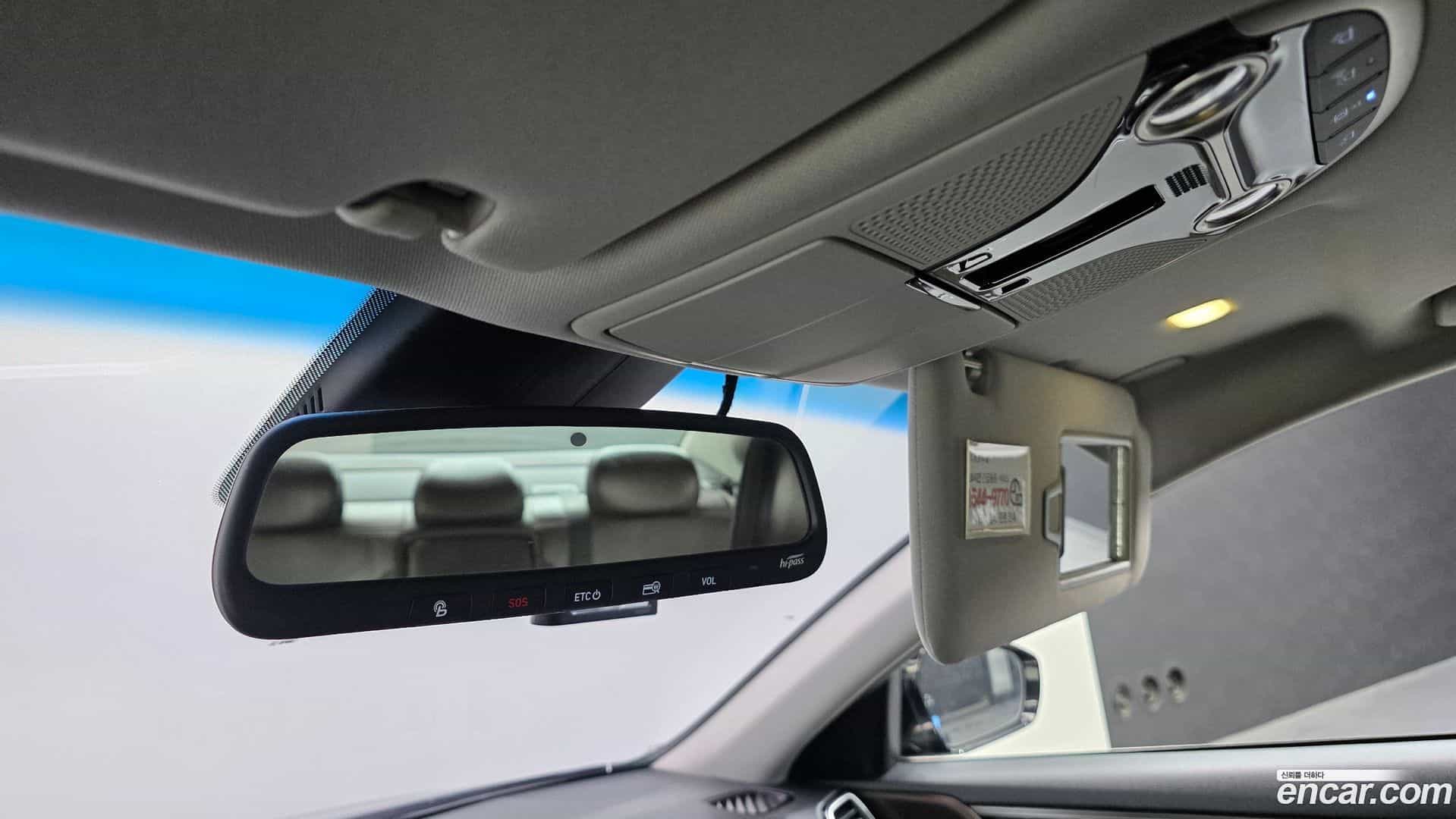 Grandeur Hyundai 2018.9-OPTION-019
