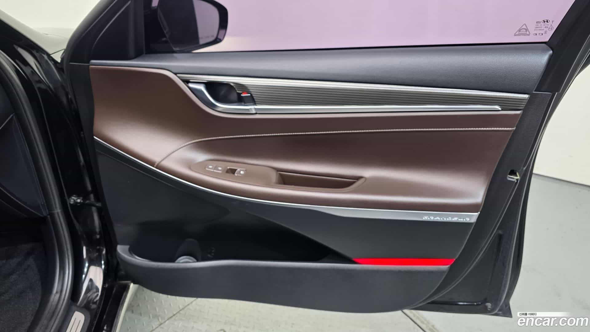 Grandeur Hyundai 2018.9-INNER-034