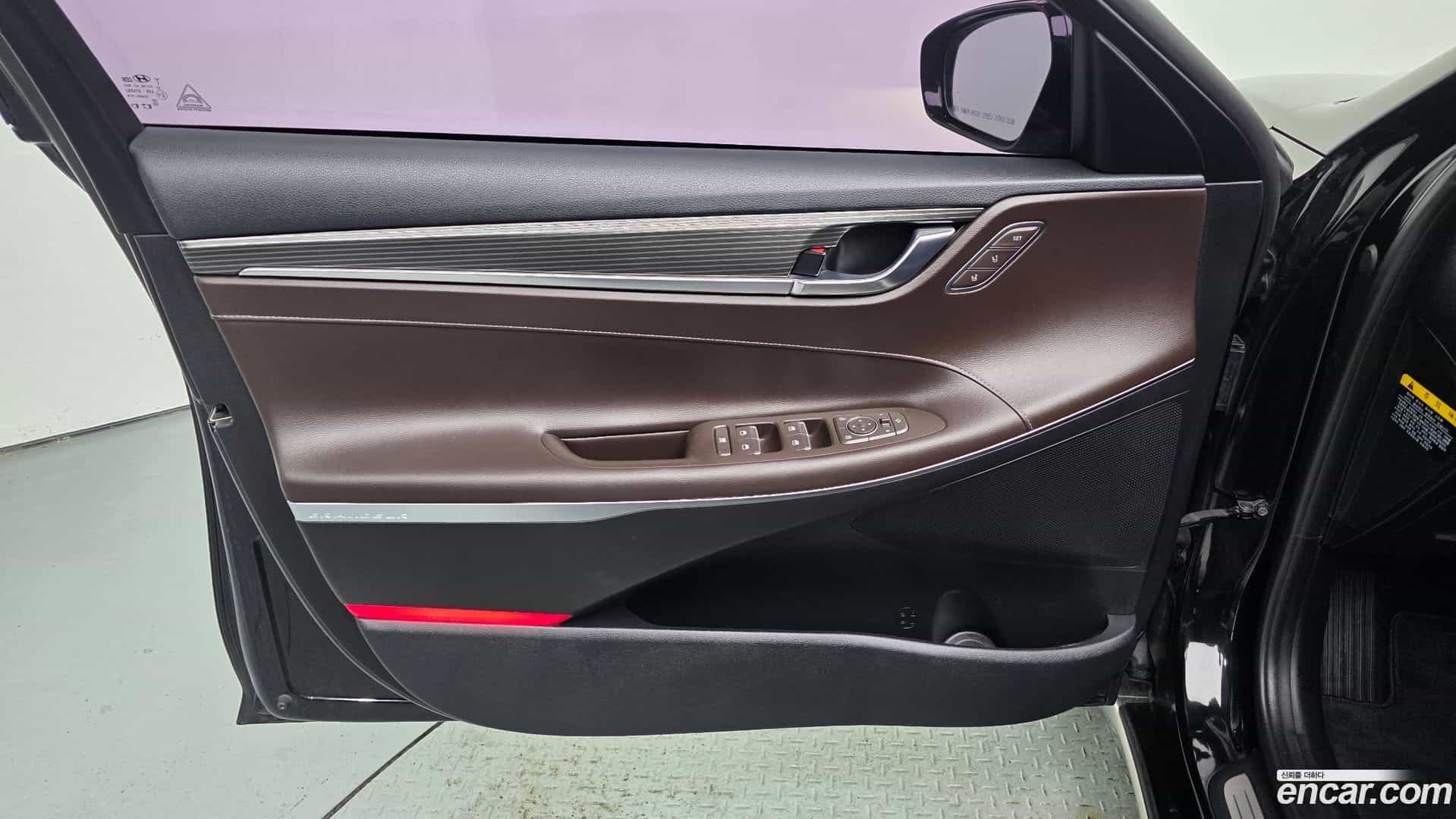 Grandeur Hyundai 2018.9-INNER-035