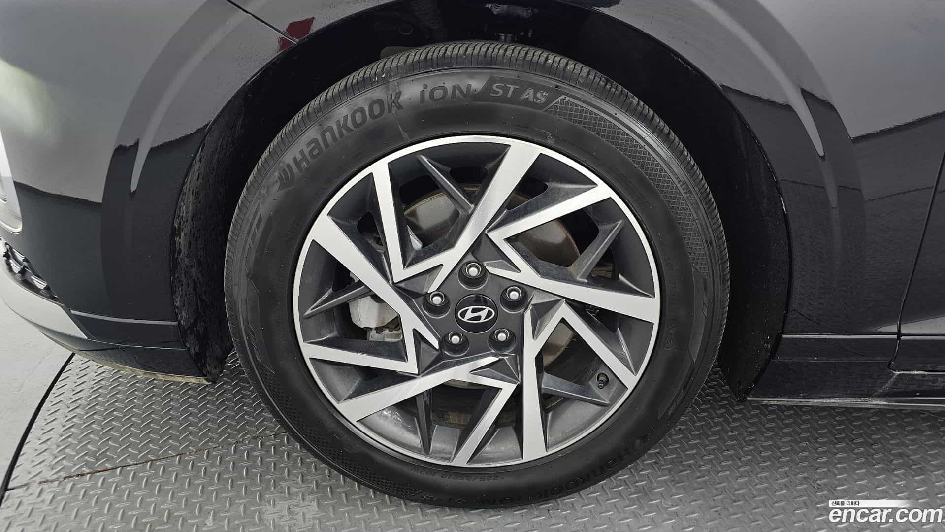 Grandeur Hyundai 2023.0-OUTER-005