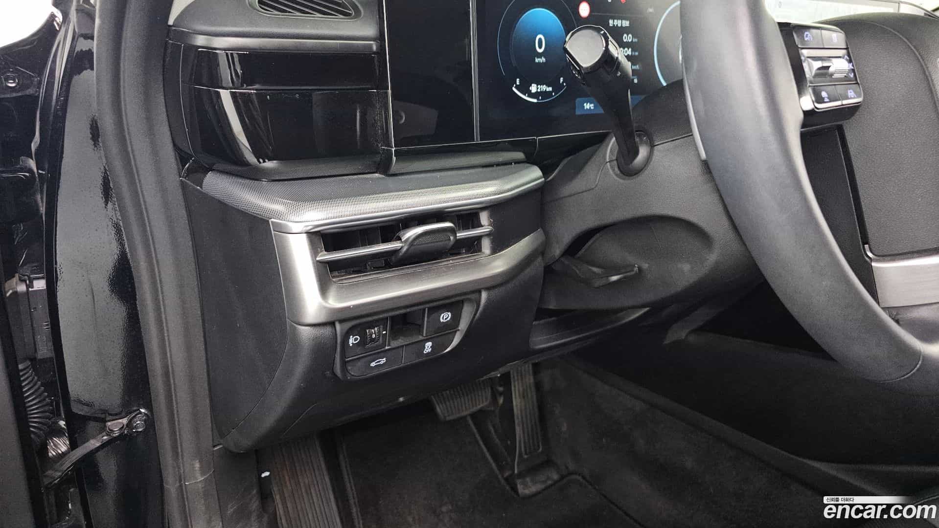 Grandeur Hyundai 2023.0-OPTION-017