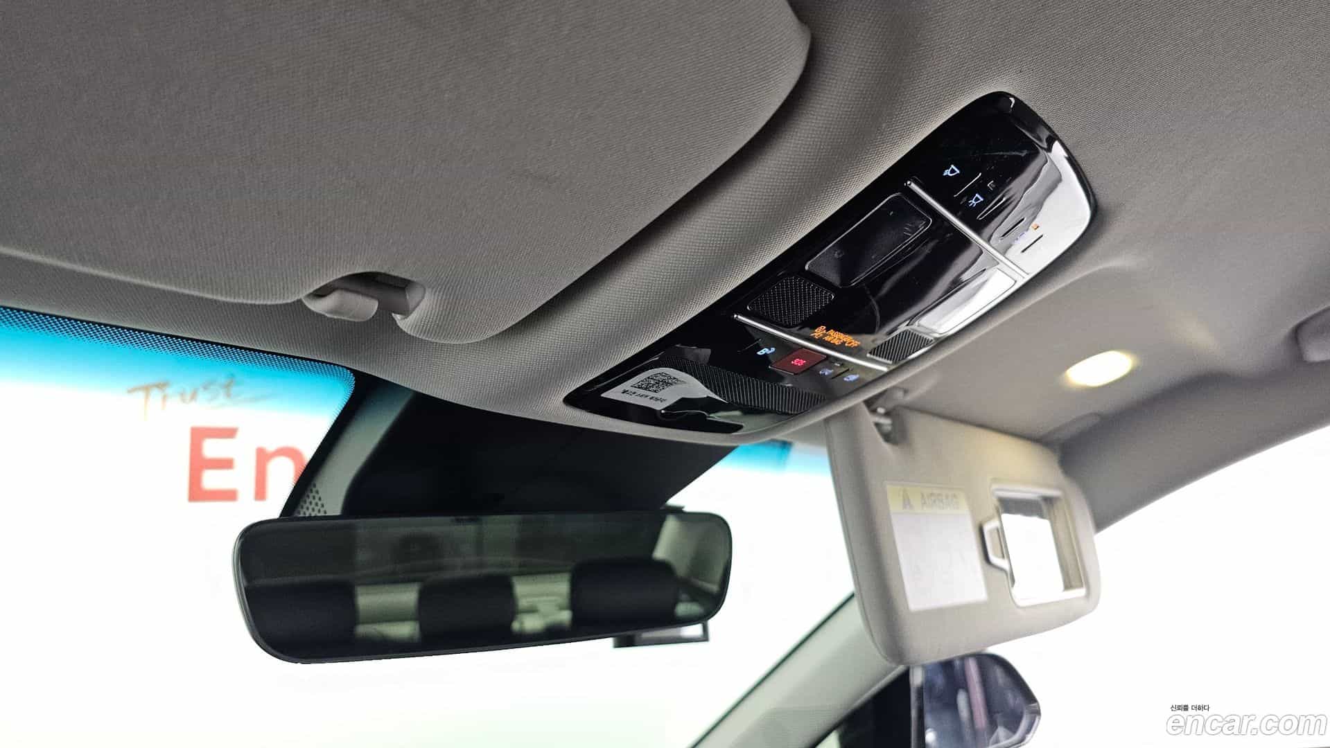 Grandeur Hyundai 2023.0-OPTION-022
