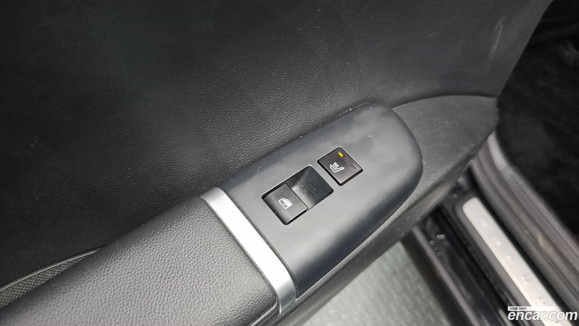 Grandeur Hyundai 2023.0-OPTION-023