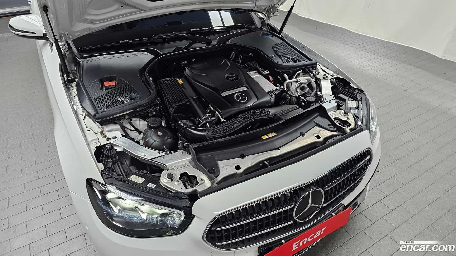 E-Class Mercedes-Benz 2021.2-OUTER-006
