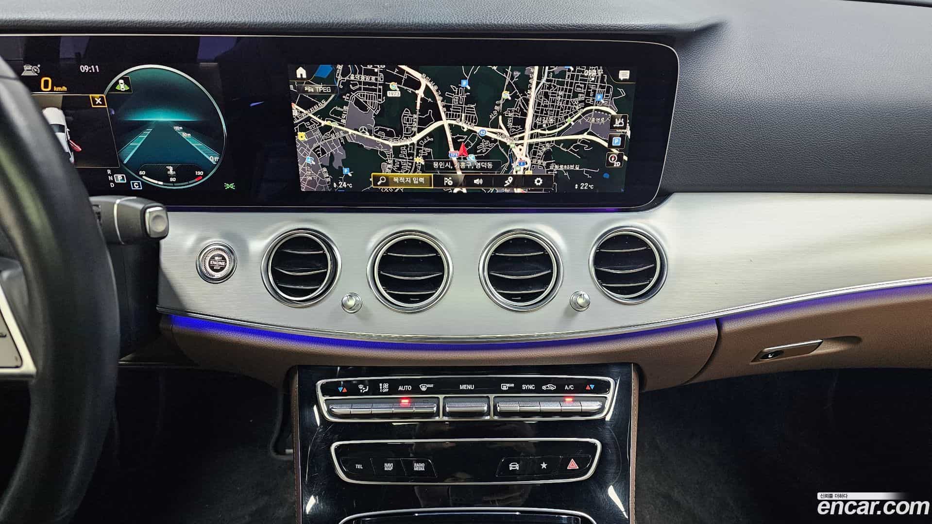 E-Class Mercedes-Benz 2021.2-OPTION-019