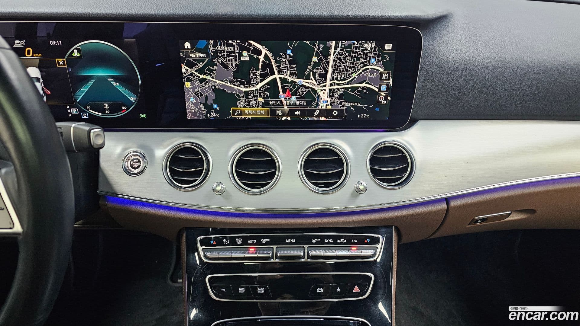 Main__Slider__Photo:E-Class Mercedes-Benz 2021.2-14
