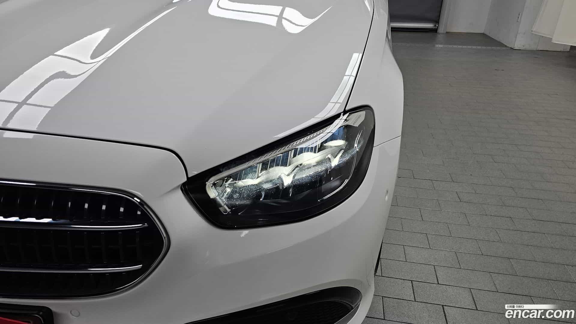 E-Class Mercedes-Benz 2021.2-OUTER-032