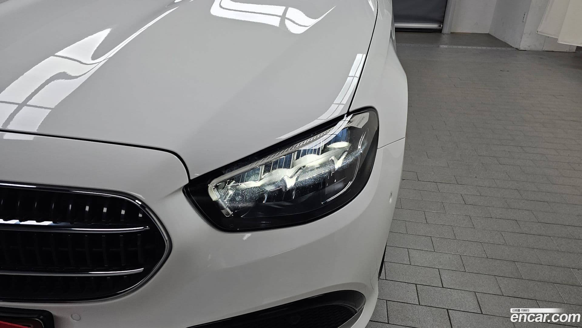 Main__Slider__Photo:E-Class Mercedes-Benz 2021.2-21