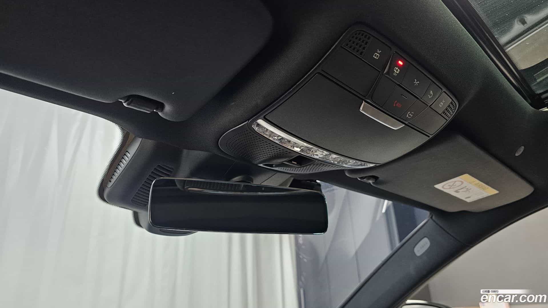 E-Class Mercedes-Benz 2021.2-OPTION-042