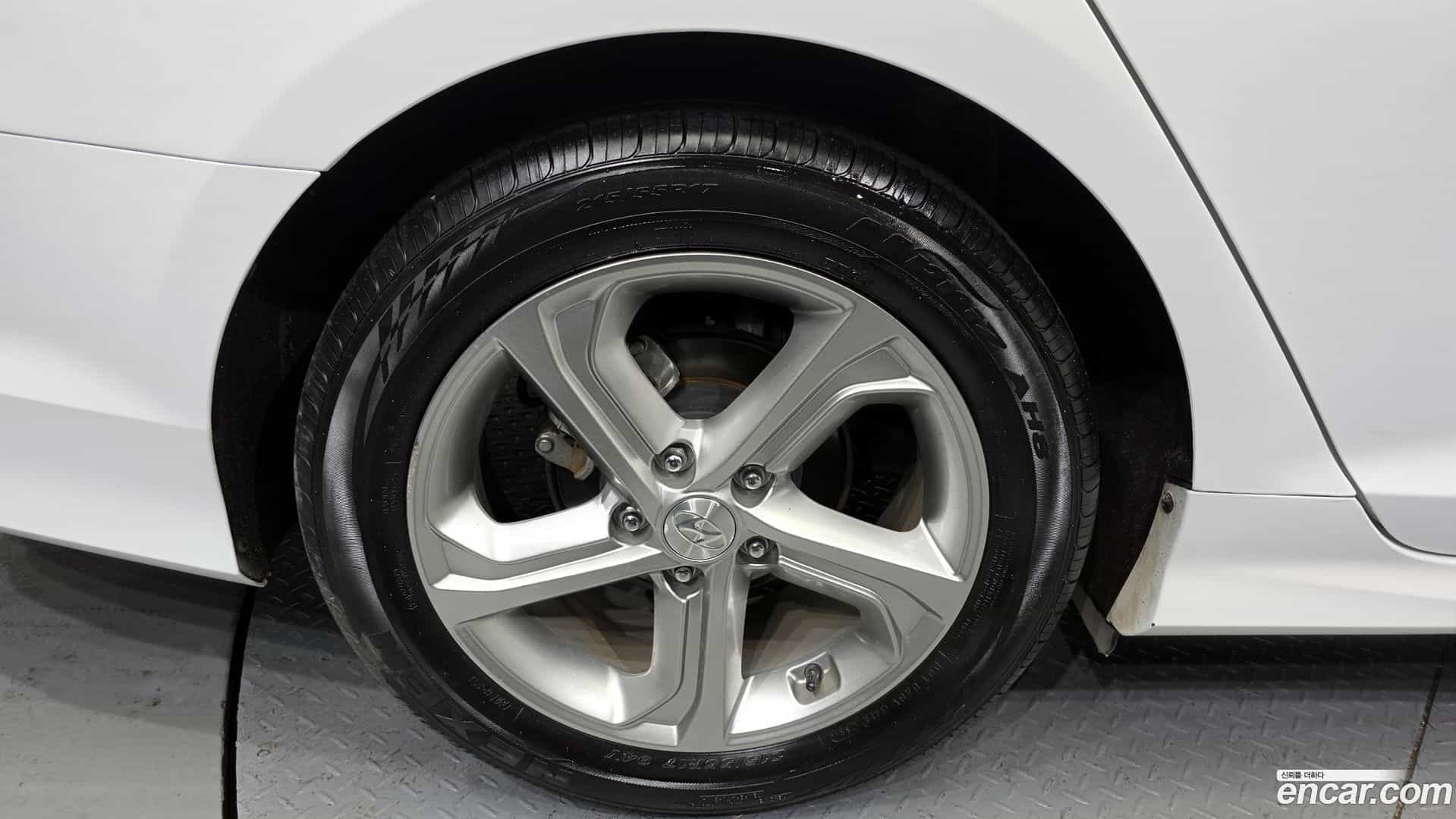 Sonata Hyundai 2017.10-OUTER-005