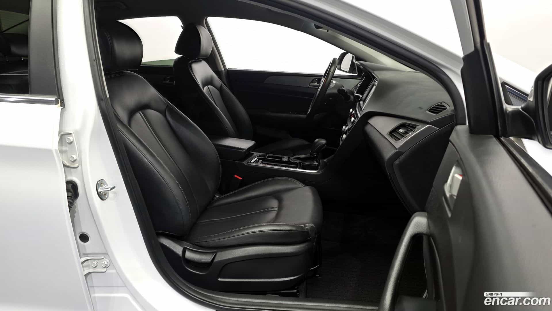 Sonata Hyundai 2017.10-INNER-036