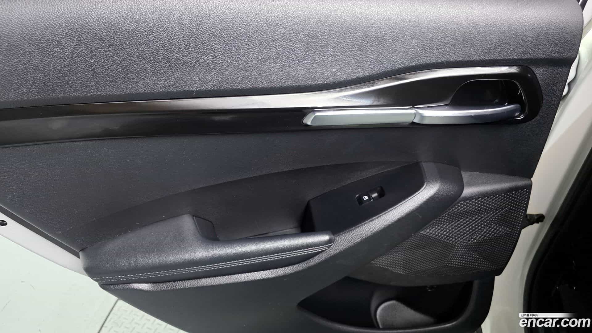 Seltos Kia 2022.2-INNER-035