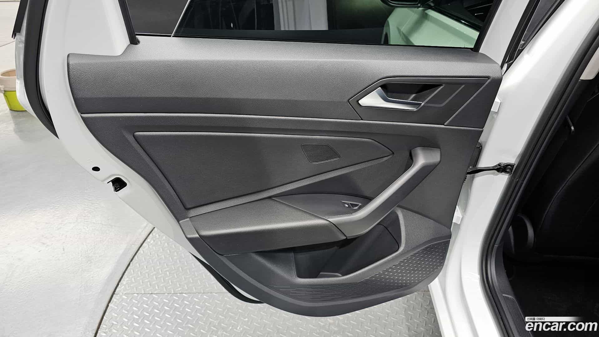 Jetta Volkswagen 2022.11-INNER-035