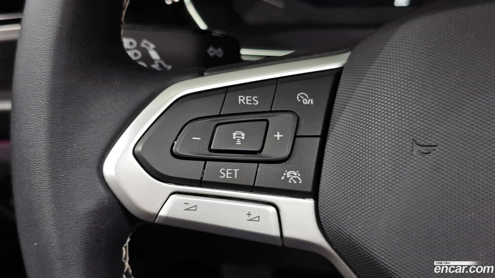 Jetta Volkswagen 2022.11-OPTION-040