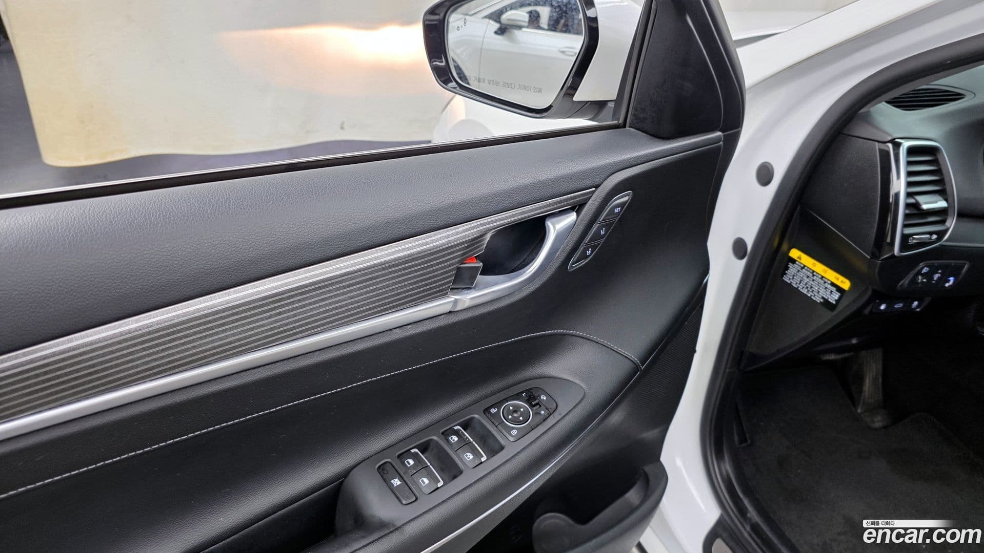 Main__Slider__Photo:Grandeur Hyundai 2017.1-32