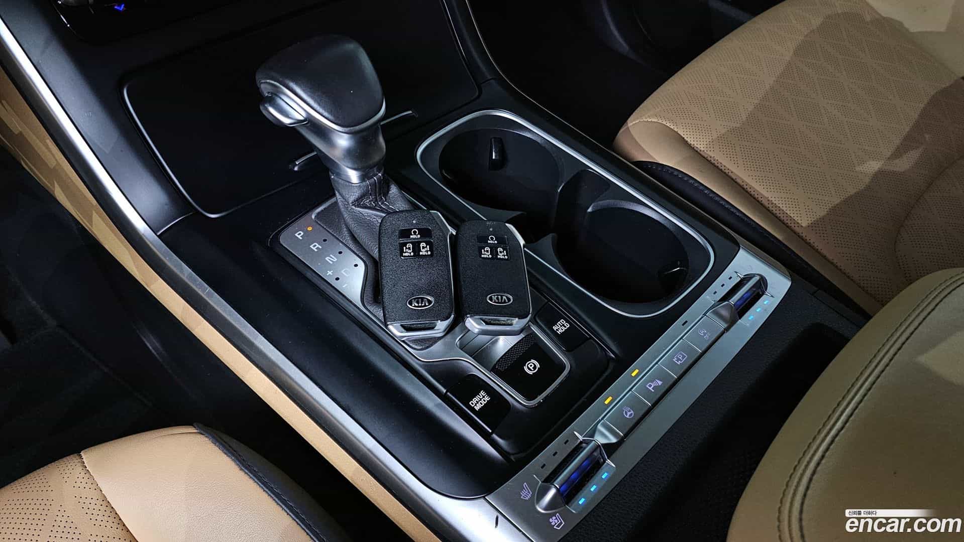 Canival Kia 2021.2-INNER-009