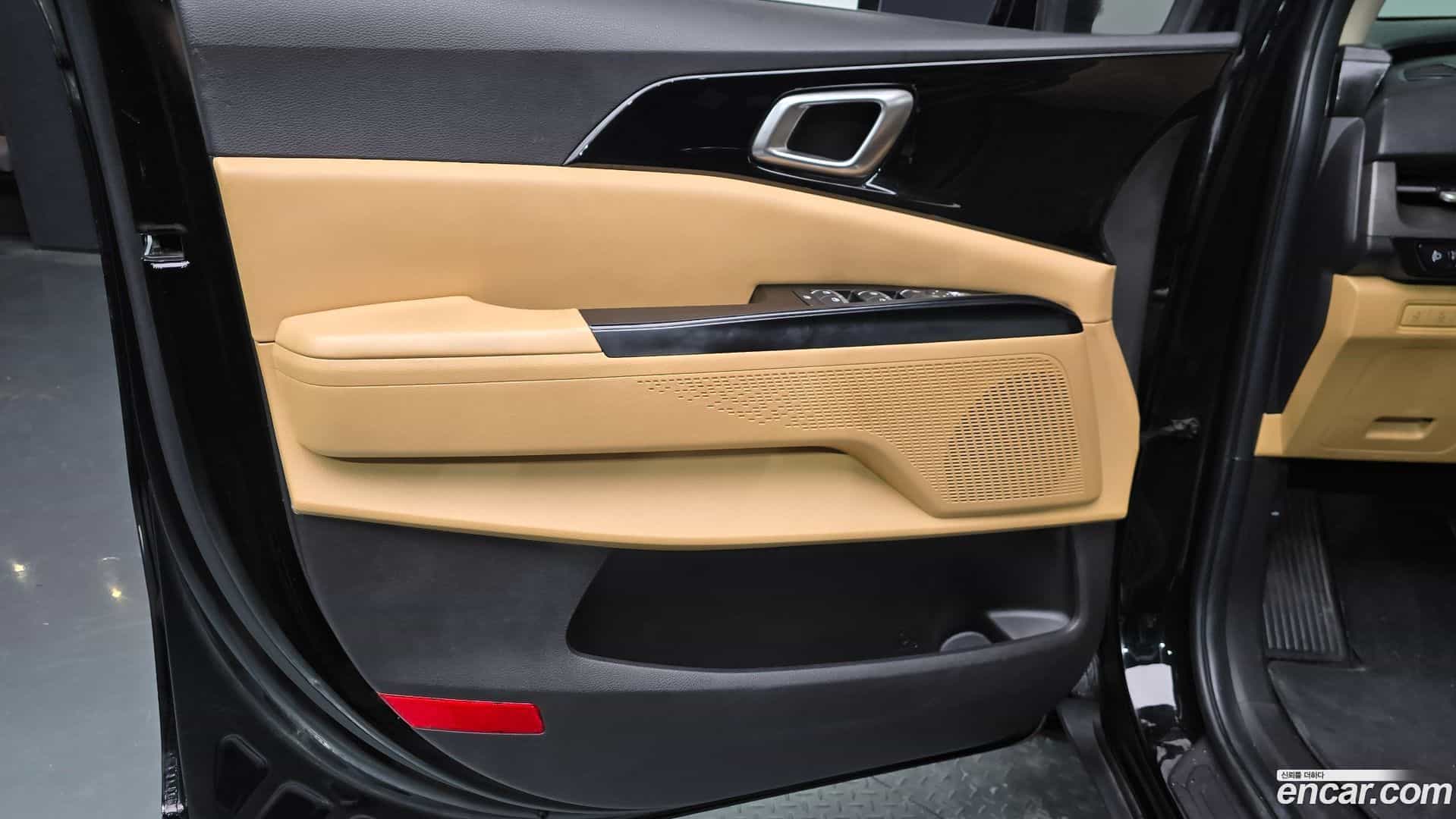 Canival Kia 2021.2-INNER-034