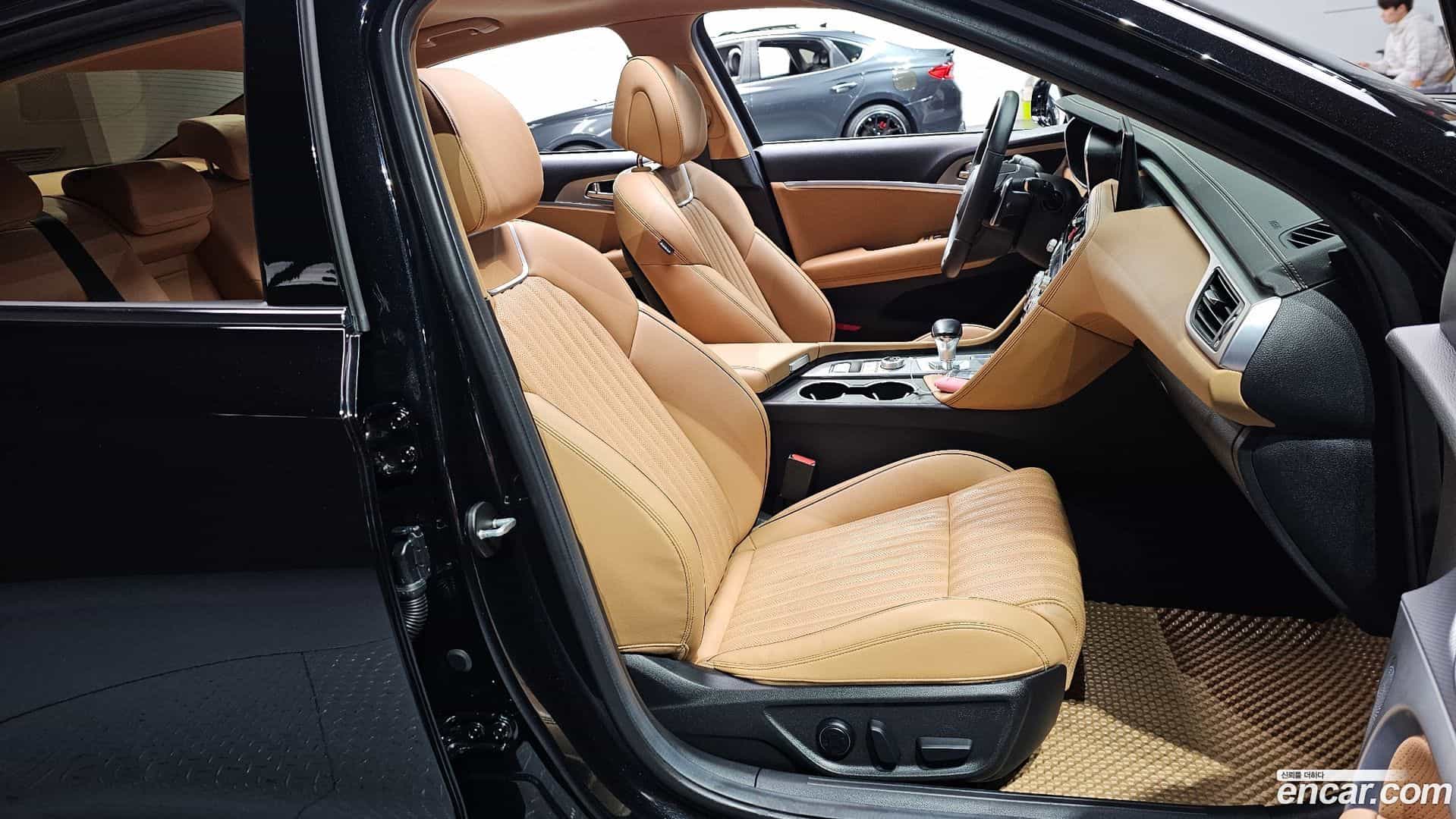 G70 Genesis 2021.11-INNER-010