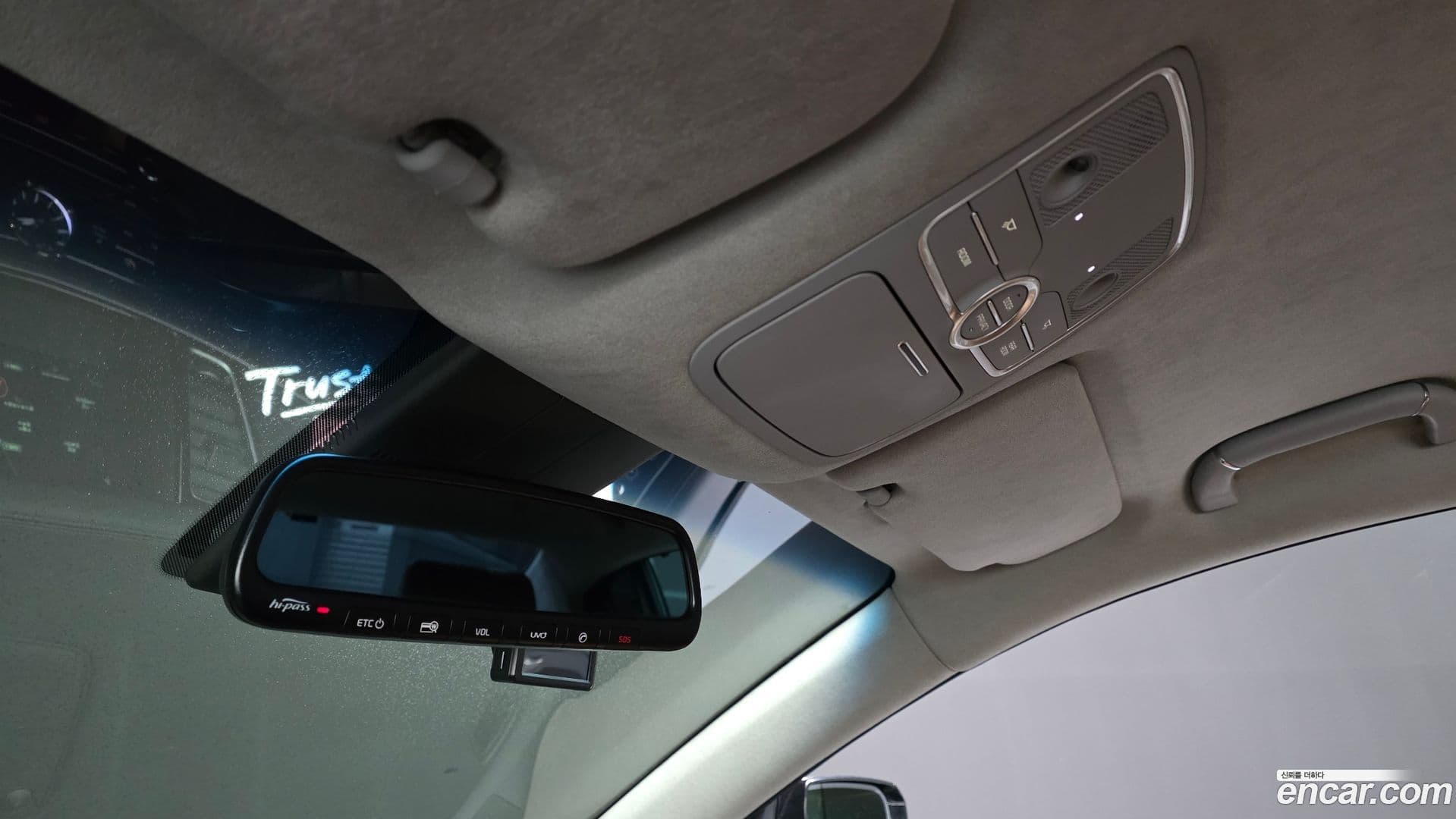 Main__Slider__Photo:K9 Kia 2015.2-16