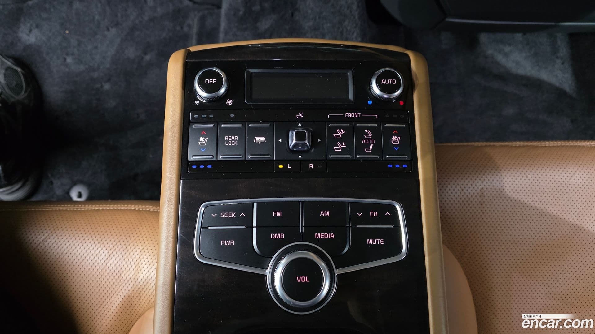 Main__Slider__Photo:K9 Kia 2015.2-18