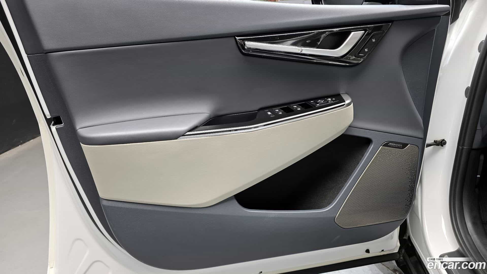 EV6 Kia 2022.4-INNER-034