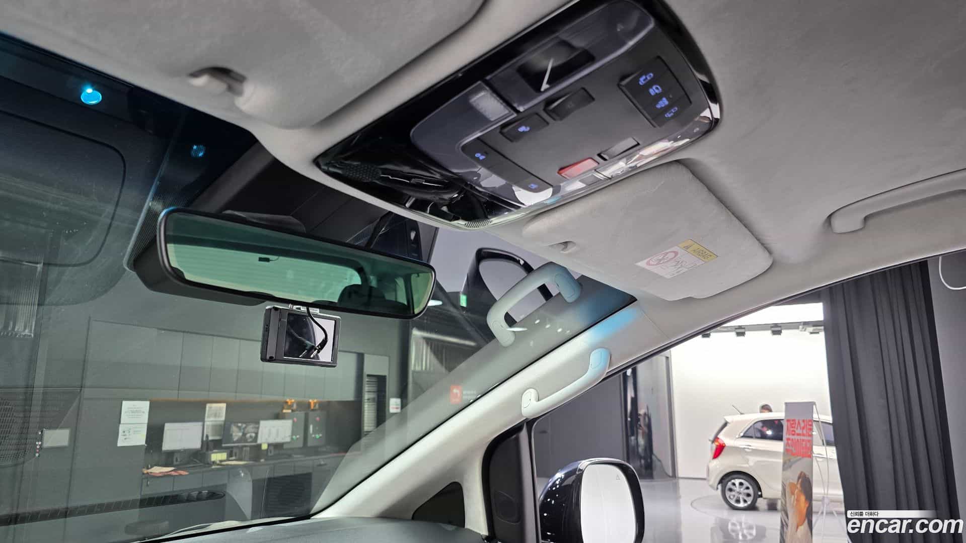 Staria Hyundai 2022.4-OPTION-022