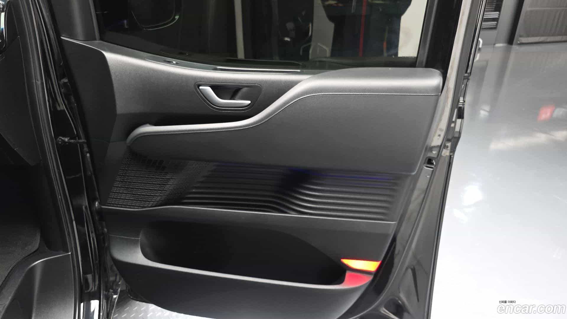 Staria Hyundai 2022.4-INNER-035