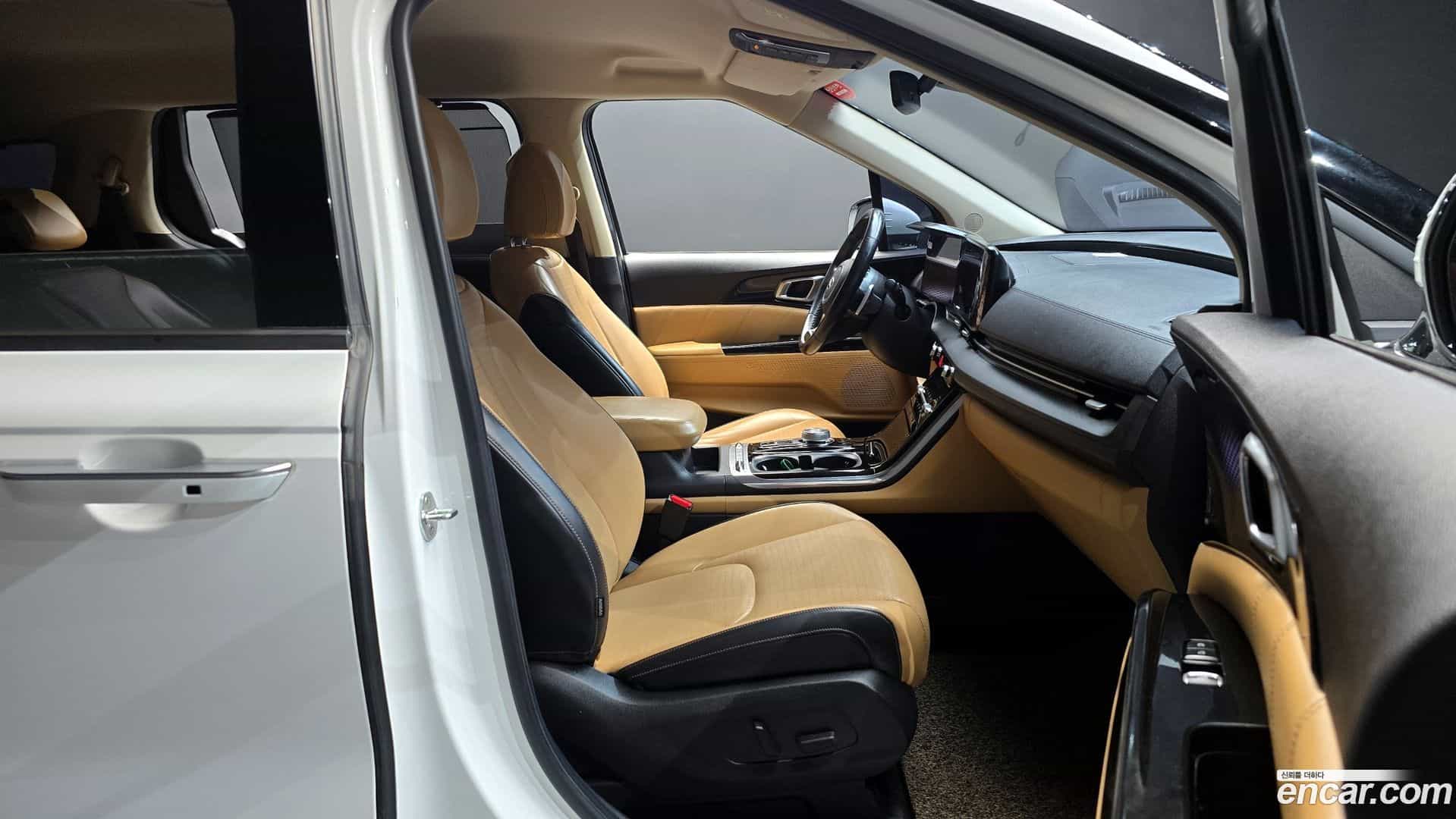 Canival Kia 2020.8-OPTION-015