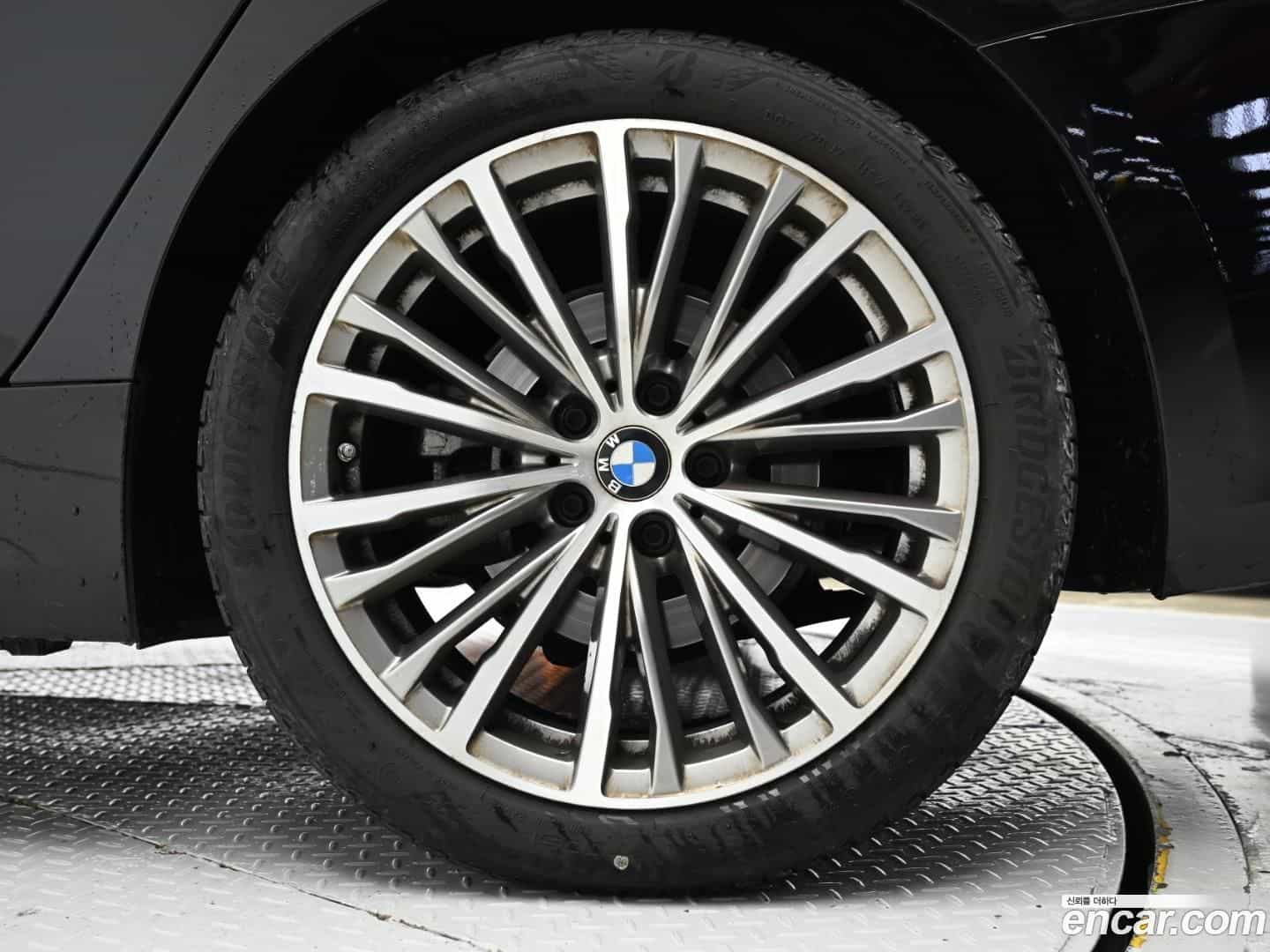 3-Series BMW 2021.11-OUTER-005
