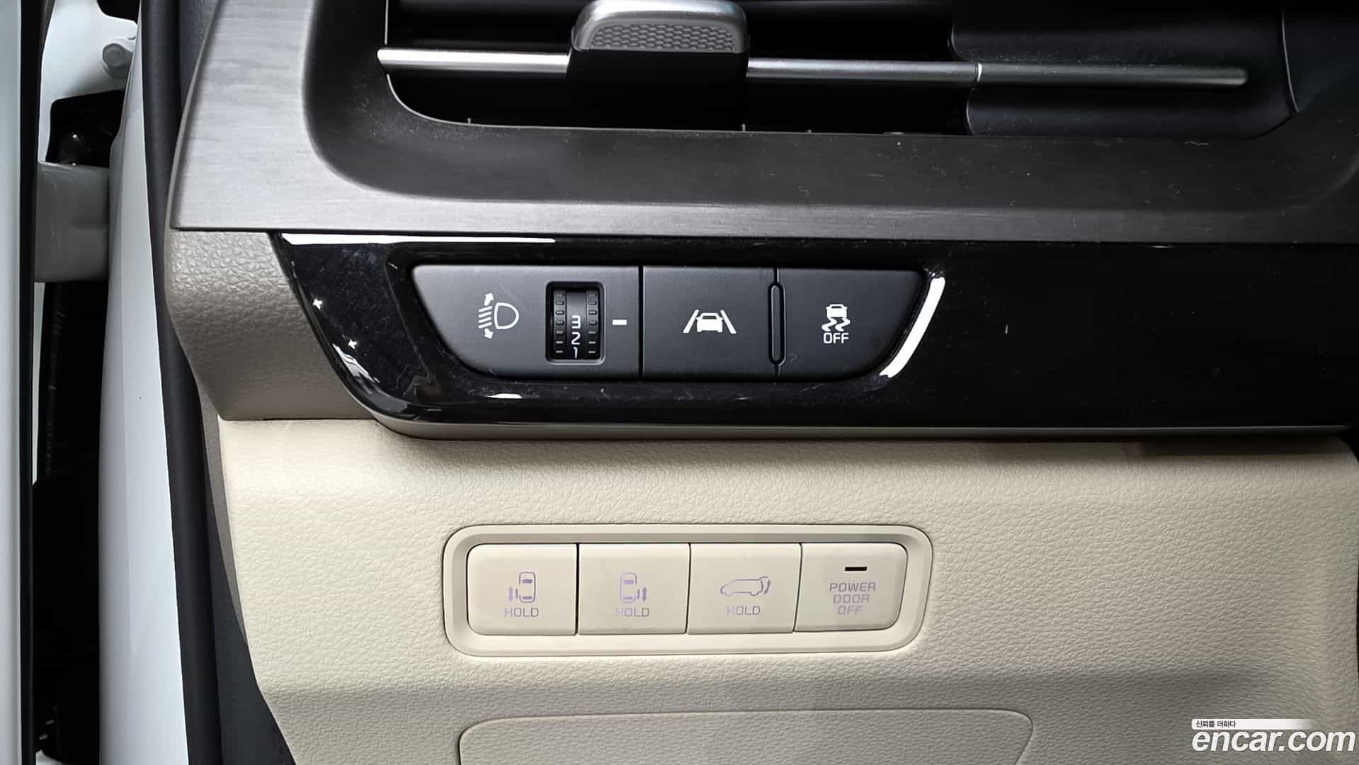 Canival Kia 2022.6-OPTION-021