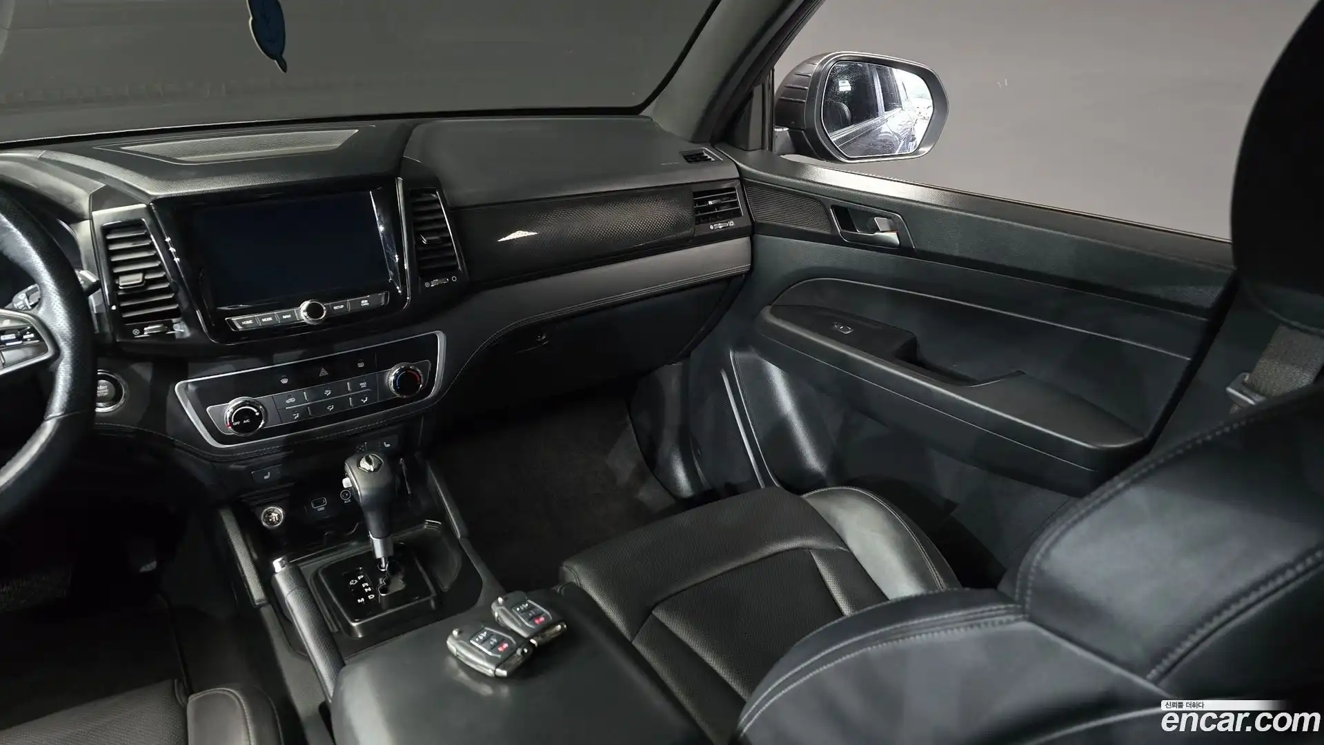 Rexton KG Mobility 2020.7-INNER-009