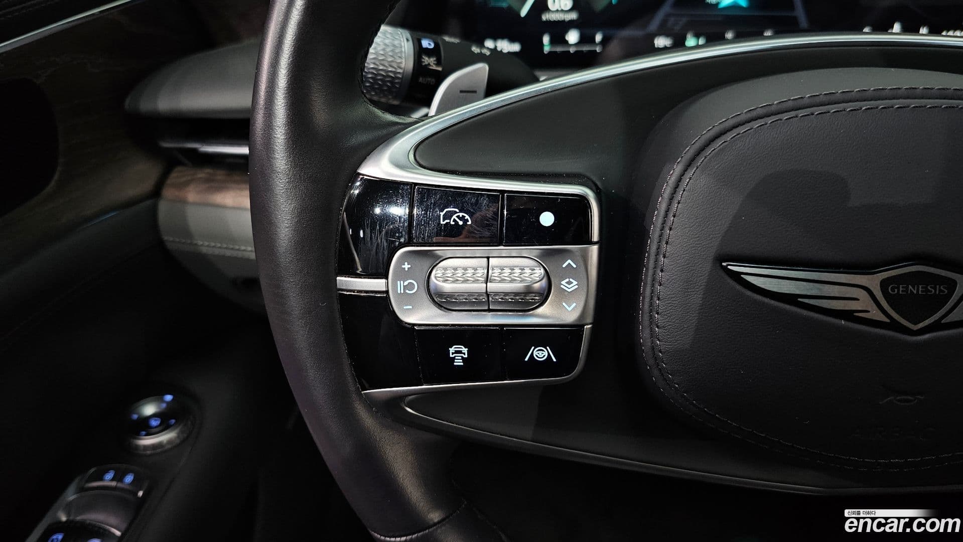 Main__Slider__Photo:G90 Genesis 2022.8-14