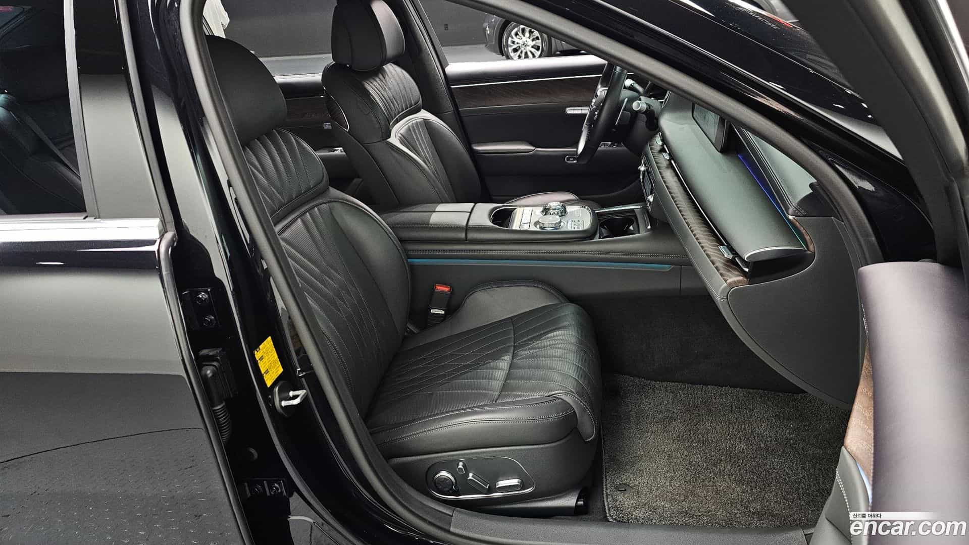 G90 Genesis 2022.8-INNER-036