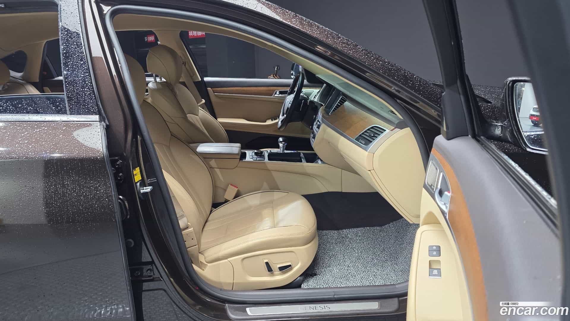 G80 Genesis 2018.2-INNER-036