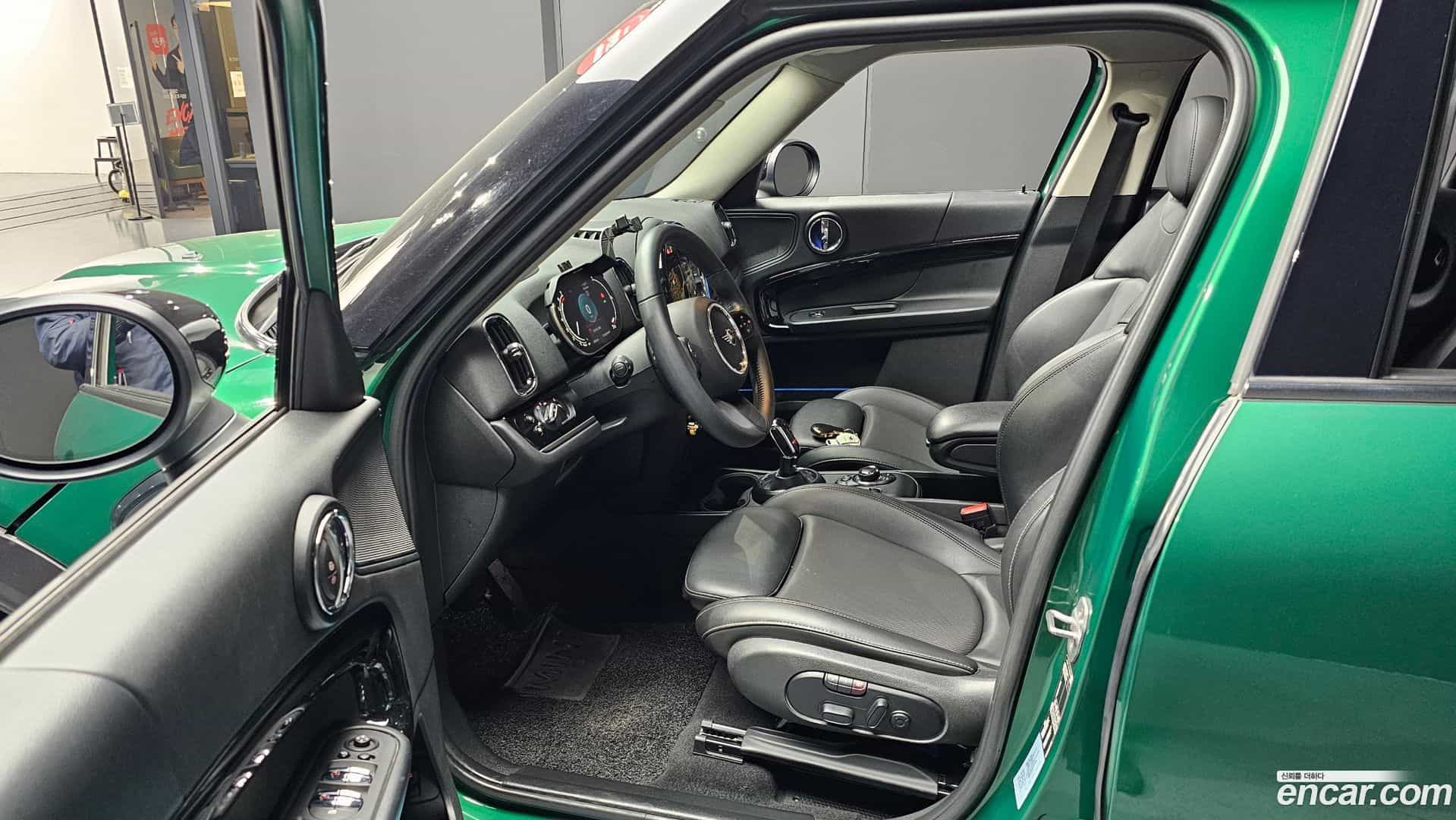 Countryman Mini 2022.2-INNER-010