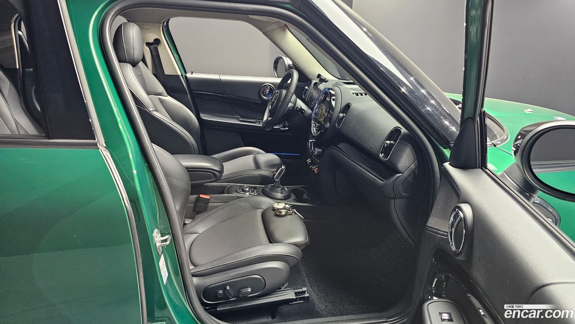 Main__Slider__Photo:Countryman Mini 2022.2-10