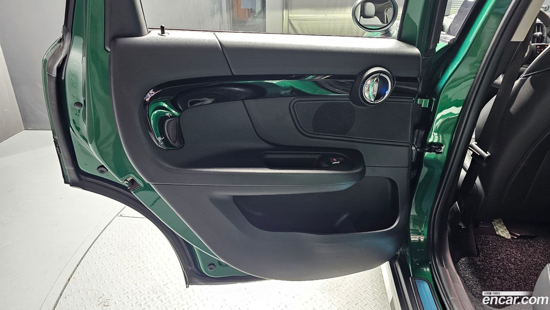Main__Slider__Photo:Countryman Mini 2022.2-24