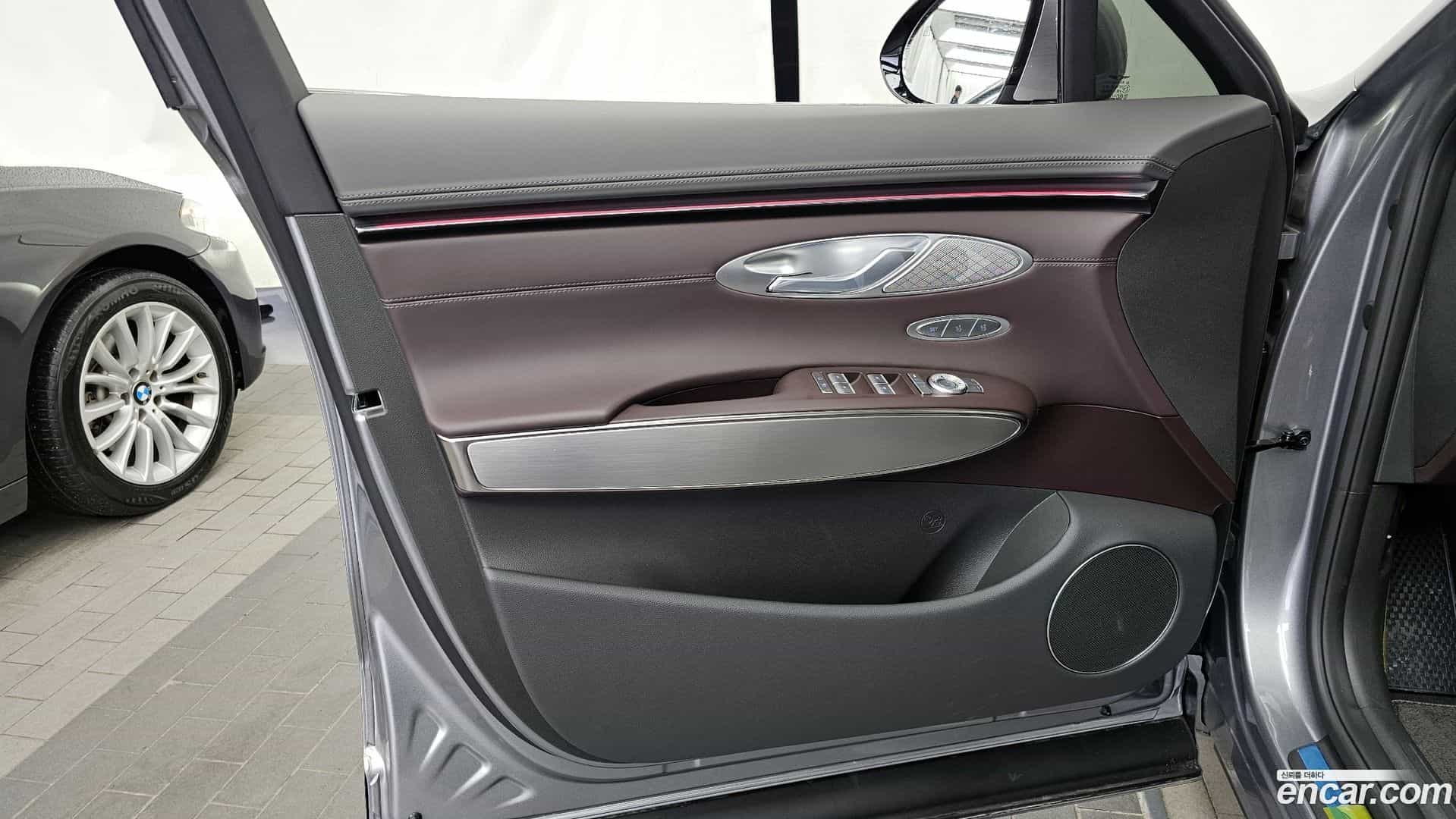 GV70 Genesis 2026.1-INNER-034