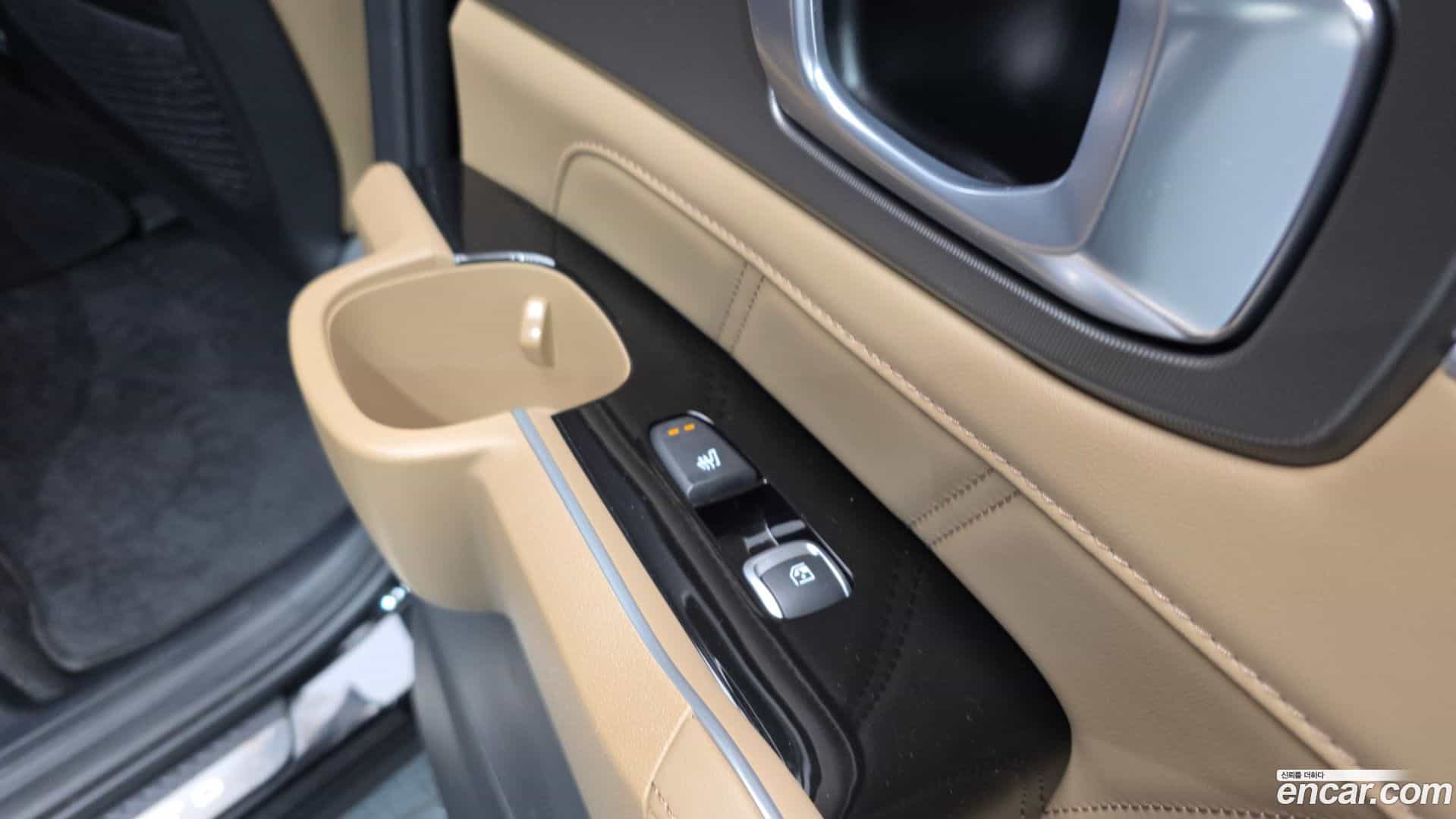 Sorento Kia 2023.9-OPTION-023