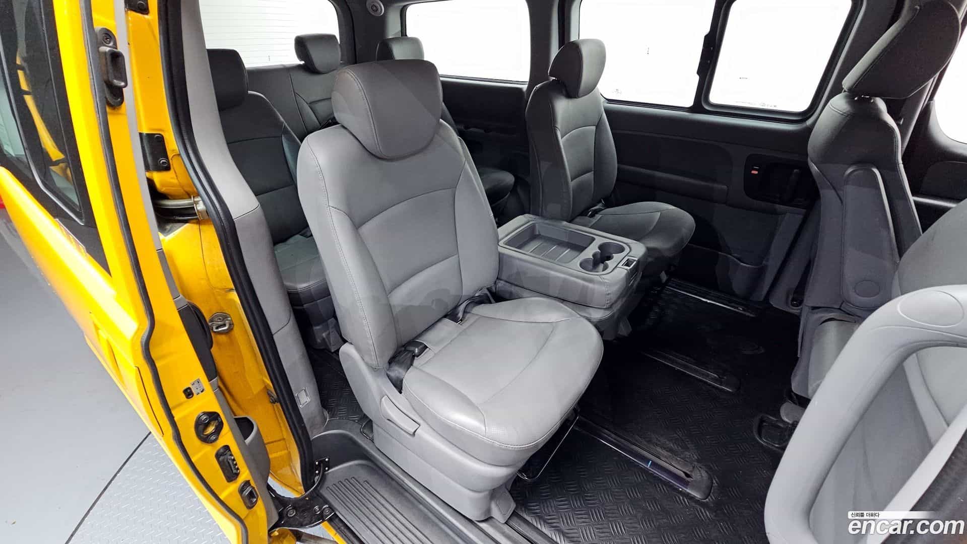 Starex Hyundai 2018.11-OPTION-015
