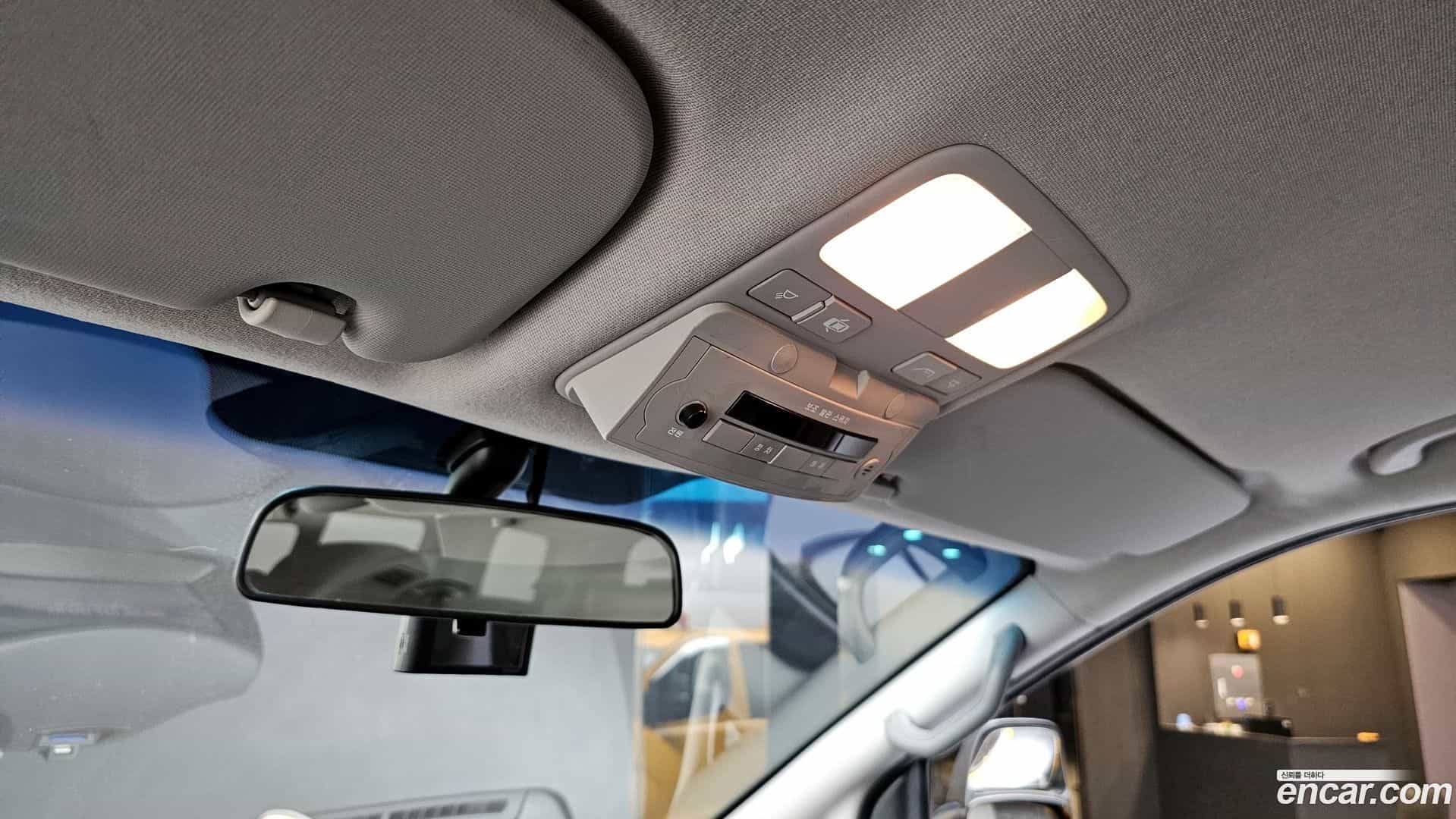Starex Hyundai 2018.11-OPTION-022