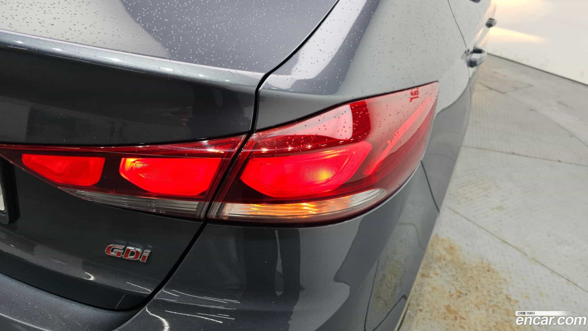 AVANTE Hyundai 2017.3-OUTER-033
